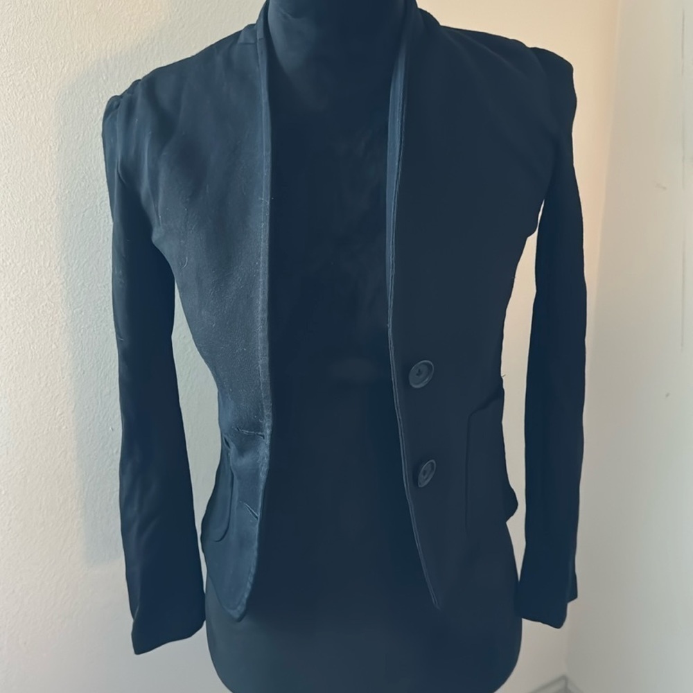 Banana Republic Petite Sz PXS black‎ two button front acrylic/wool blend blazer